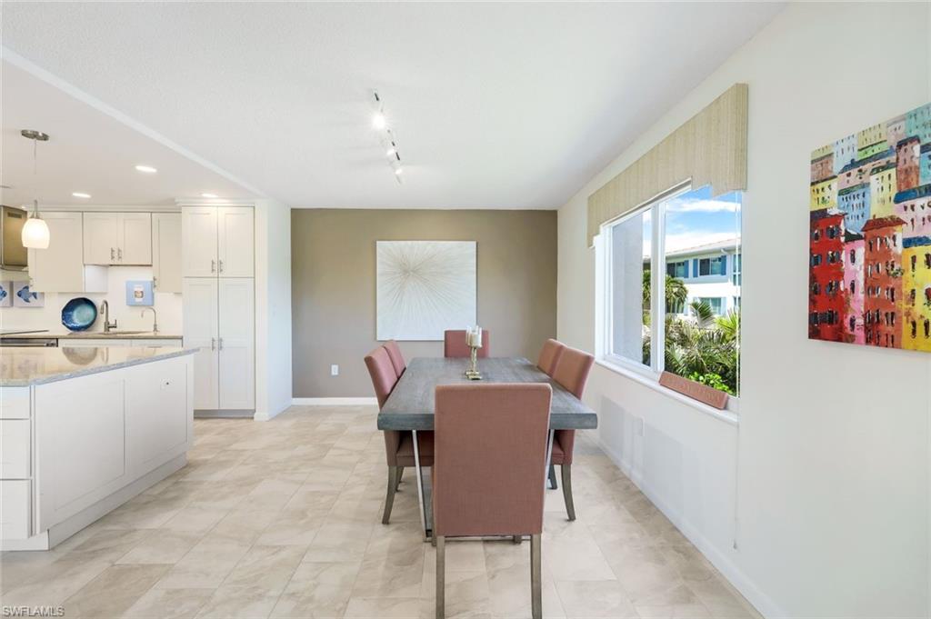 1930 Gulf Shore BLVD N # D202