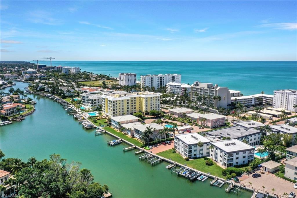 1930 Gulf Shore BLVD N # D202