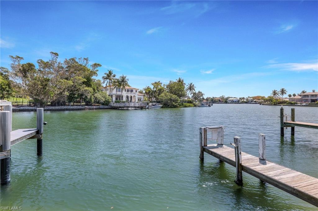 1930 Gulf Shore BLVD N # D202