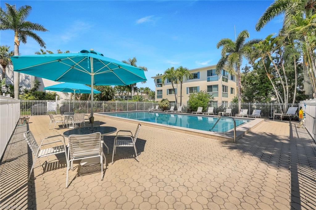 1930 Gulf Shore BLVD N # D202