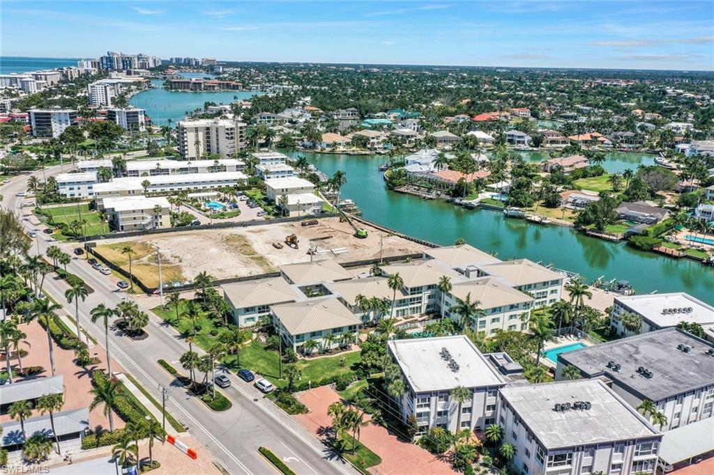 1930 Gulf Shore BLVD N # D202