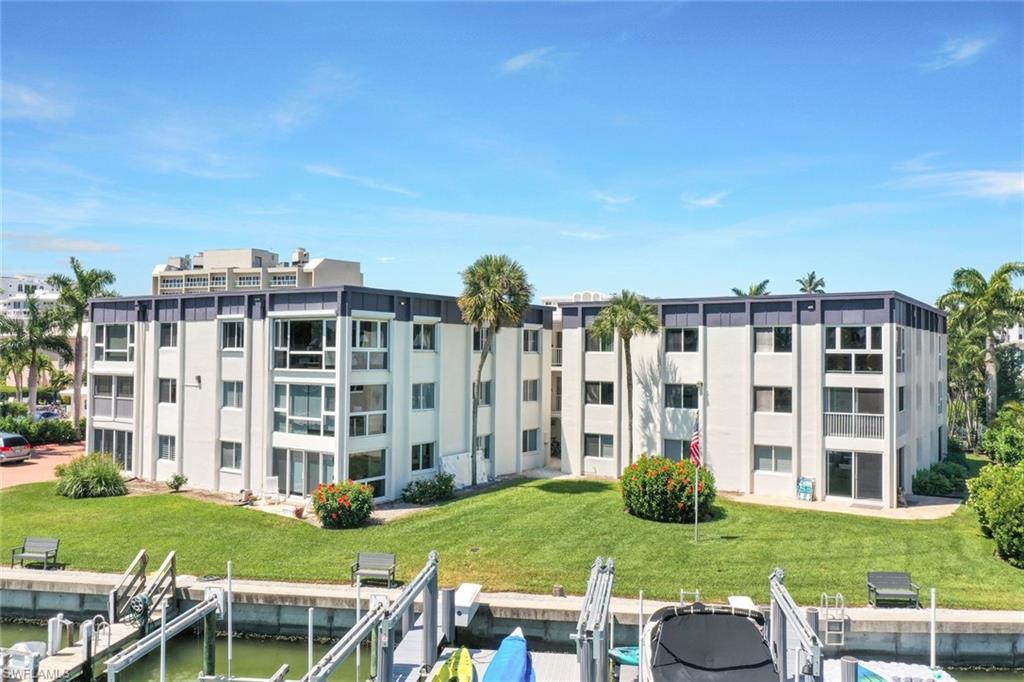 1930 Gulf Shore BLVD N # D202