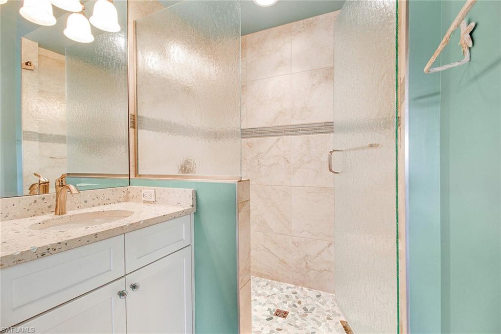 5125 Cobble Creek CT # 204 Unit: E-204