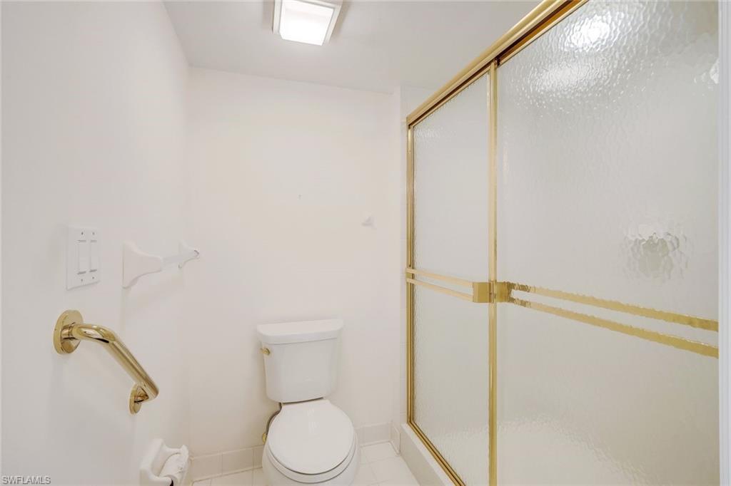 6825 Grenadier BLVD # 2004