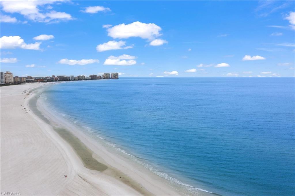 260 Seaview CT # 709