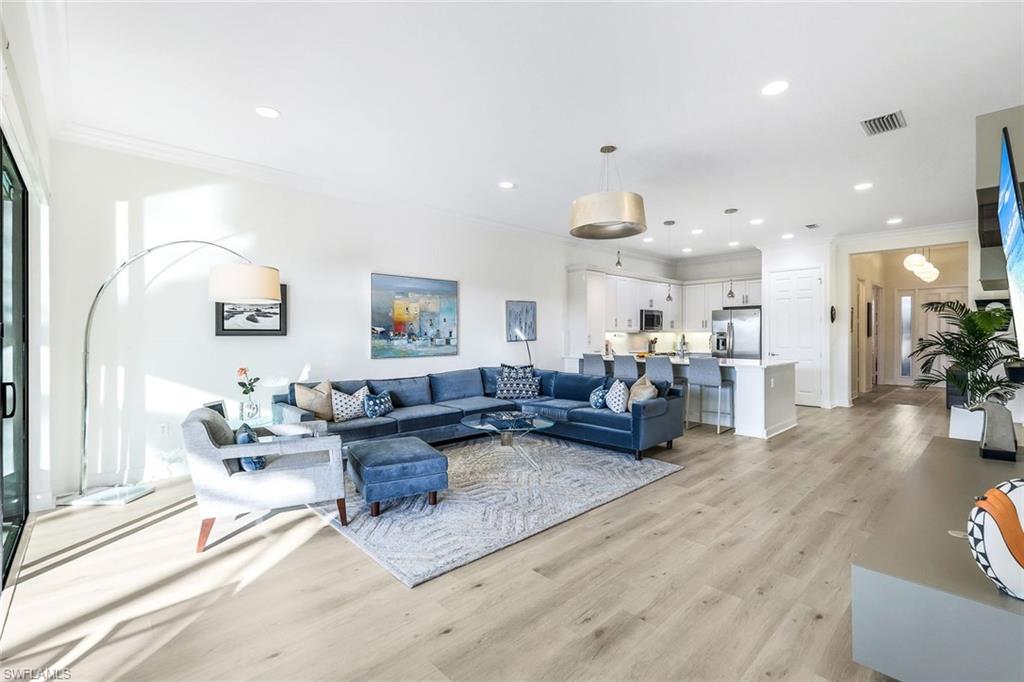 13633 Mandarin CIR