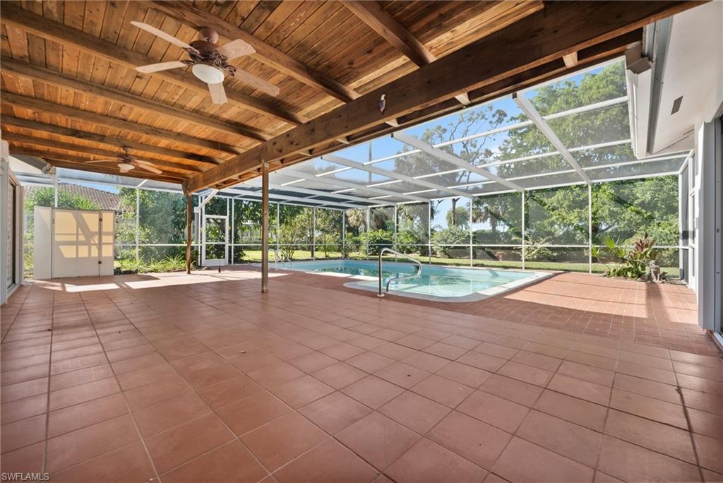 439 Palm River BLVD