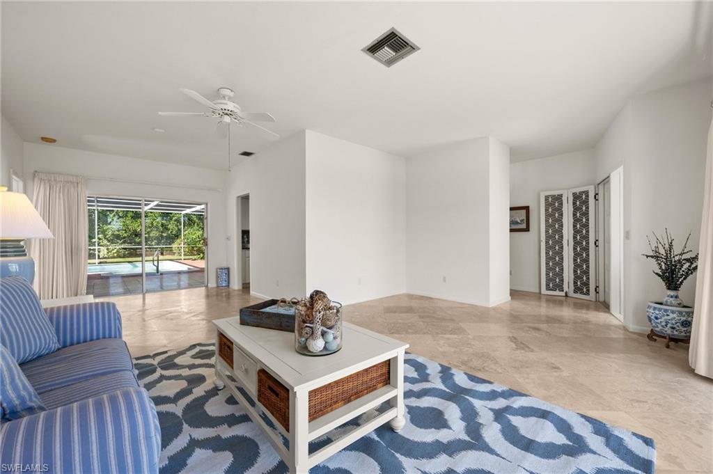439 Palm River BLVD
