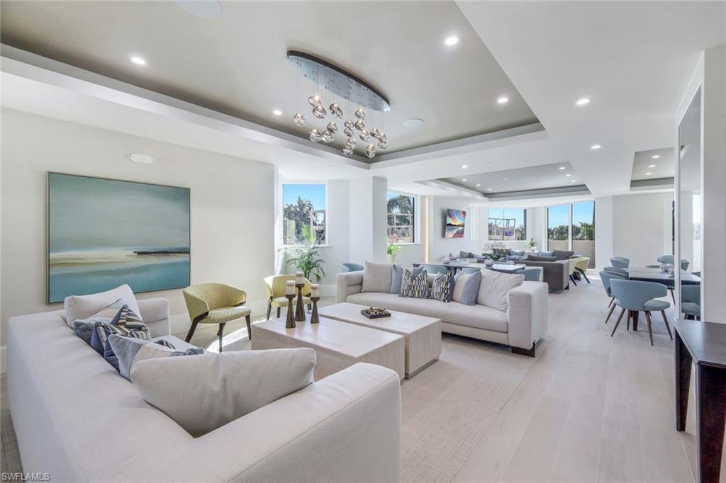 6001 Pelican Bay BLVD # 1506