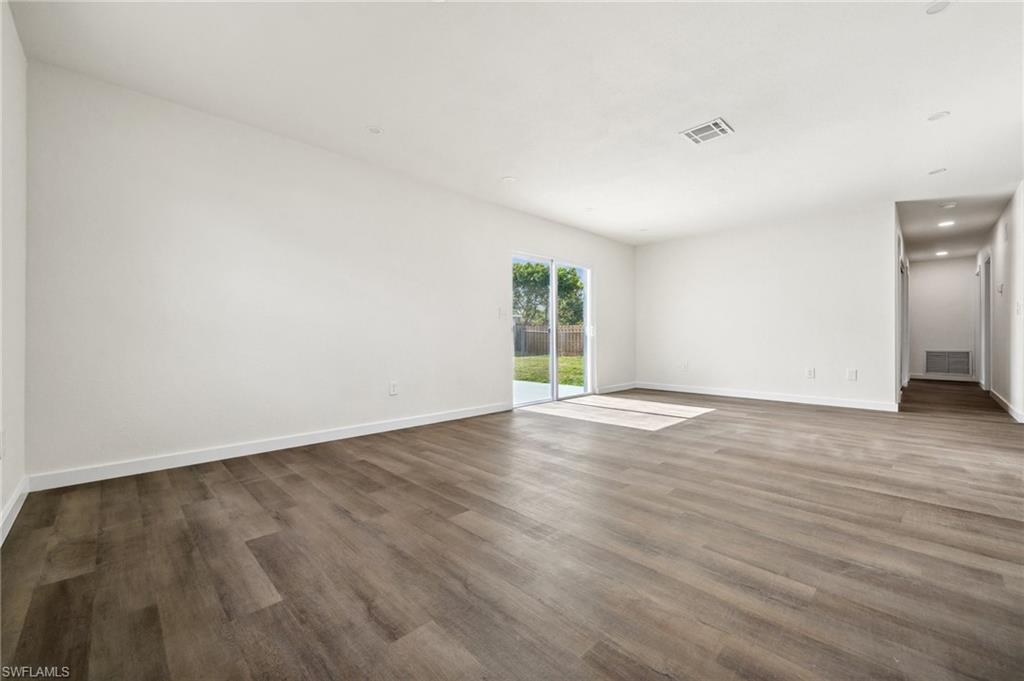 4296 18th PL SW
