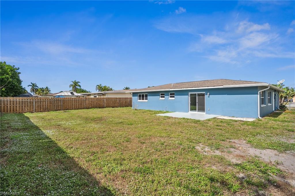 4296 18th PL SW