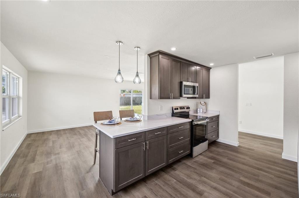 4296 18th PL SW