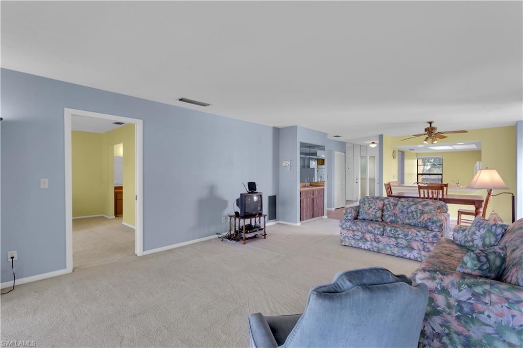 960 Palm View DR # 208