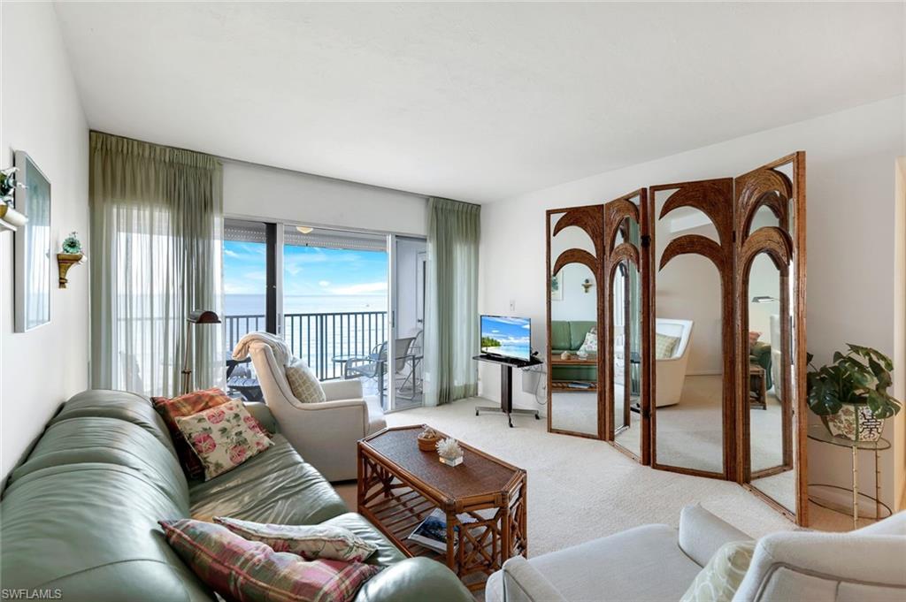 3443 Gulf Shore BLVD N # 511