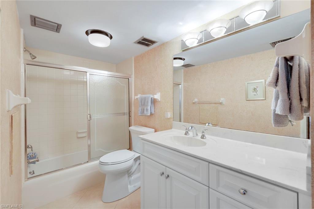 3443 Gulf Shore BLVD N # 511