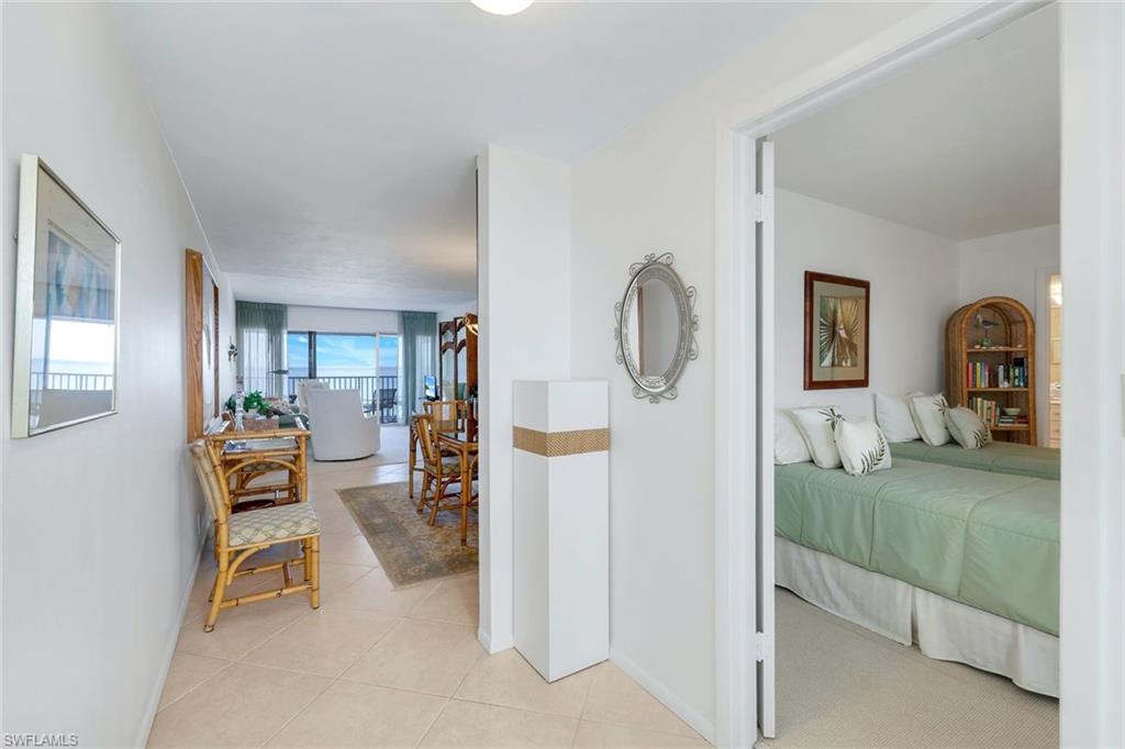 3443 Gulf Shore BLVD N # 511