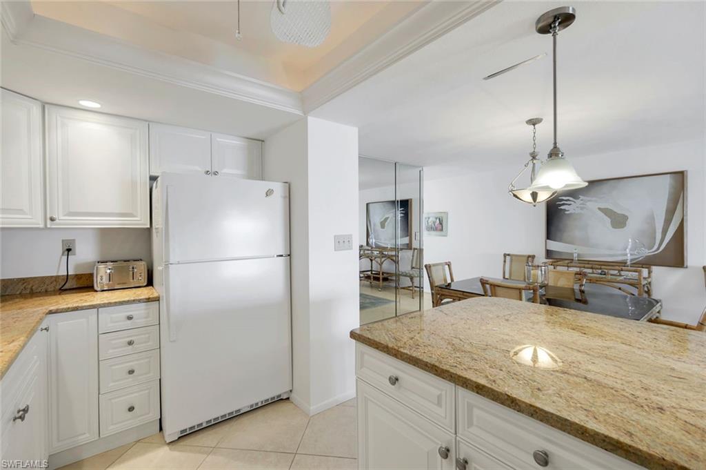 3443 Gulf Shore BLVD N # 511