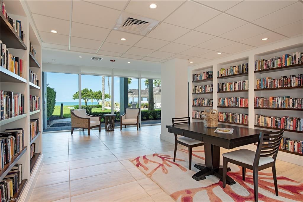 3443 Gulf Shore BLVD N # 511