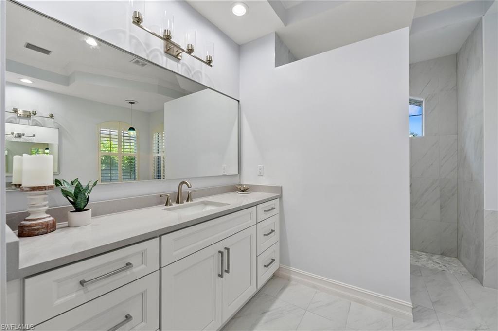 1904 Fairfax CIR