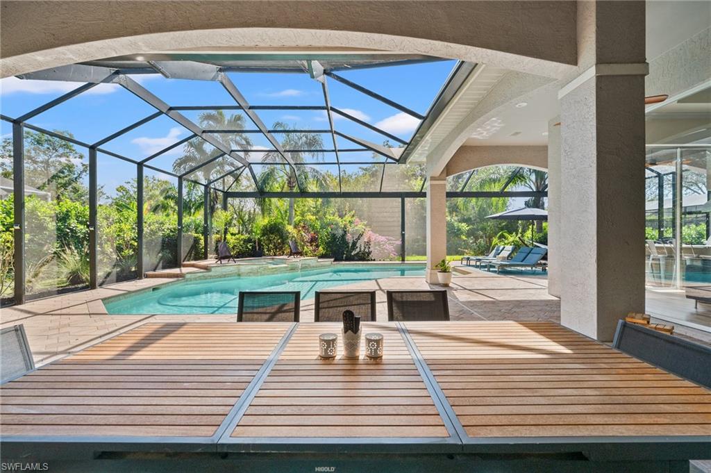 1904 Fairfax CIR