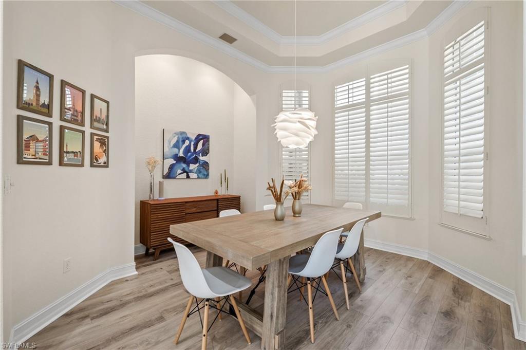 1904 Fairfax CIR