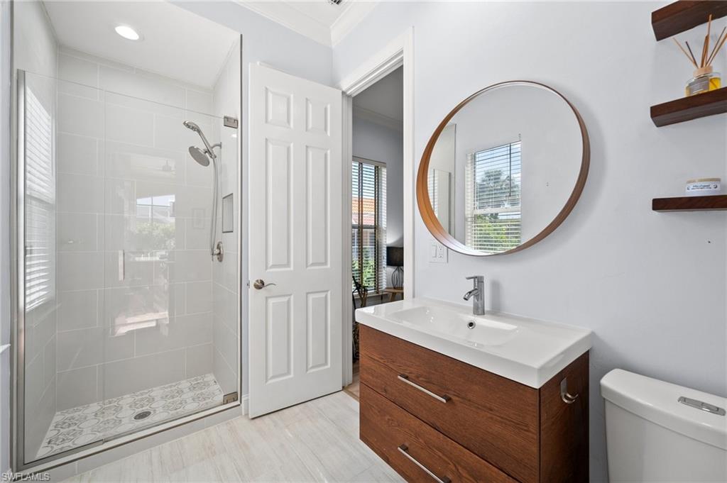 1904 Fairfax CIR