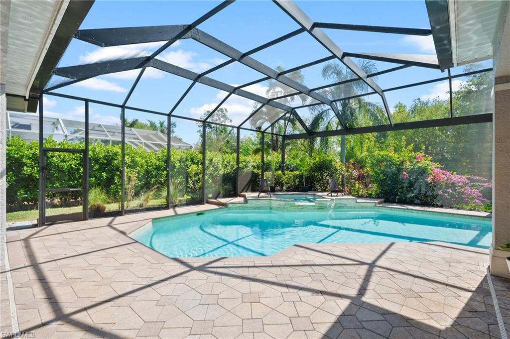 1904 Fairfax CIR