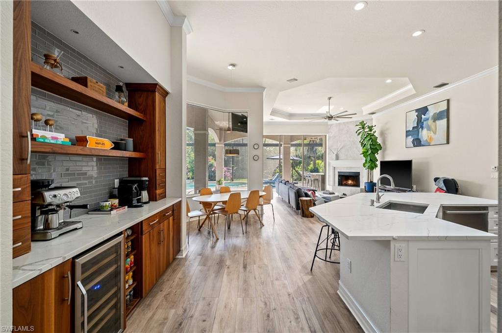 1904 Fairfax CIR