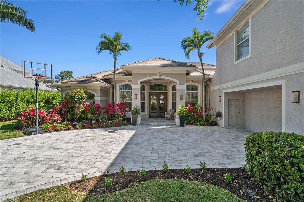 1904 Fairfax CIR