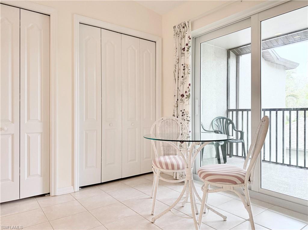 8540 Naples Heritage DR Unit: 822