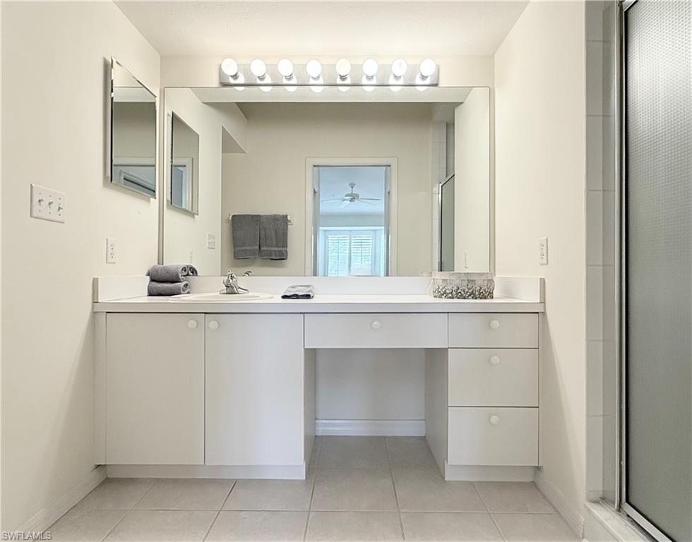 8540 Naples Heritage DR Unit: 822