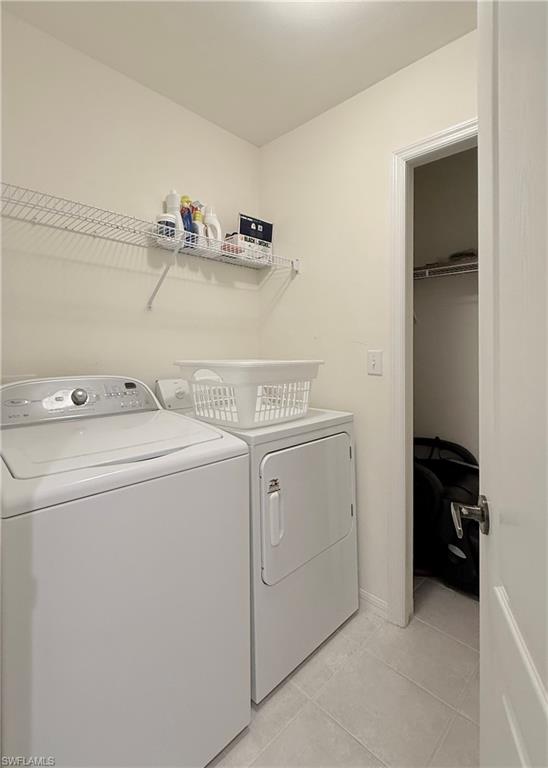 8540 Naples Heritage DR Unit: 822