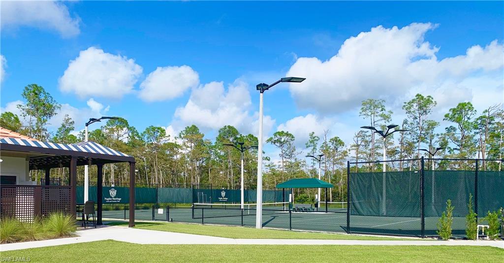 8540 Naples Heritage DR Unit: 822