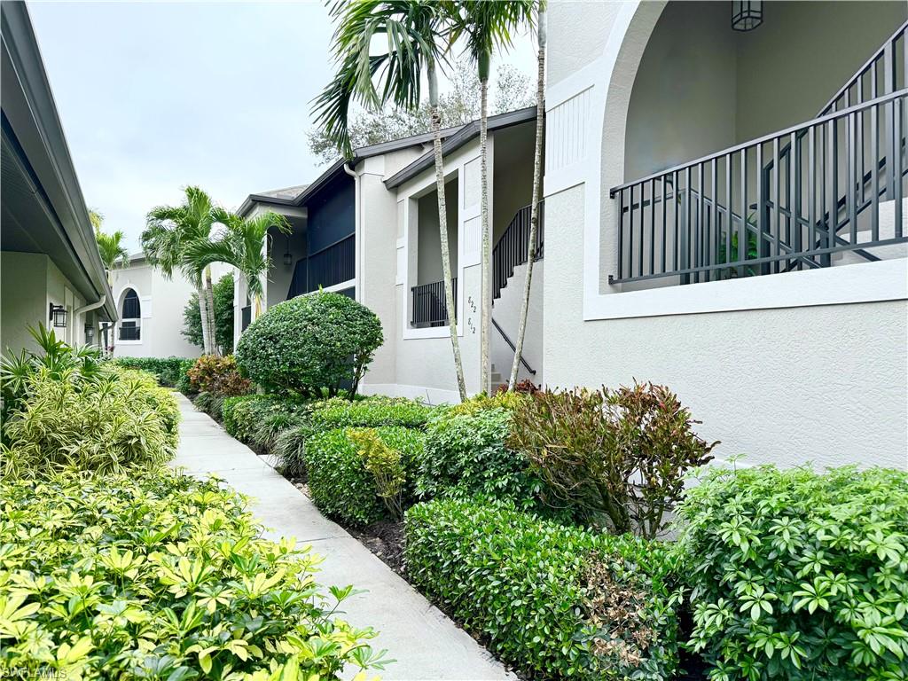 8540 Naples Heritage DR Unit: 822