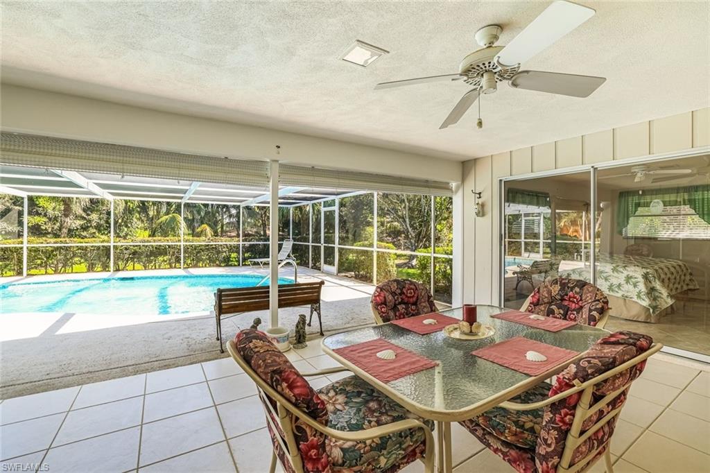 466 Golfview DR