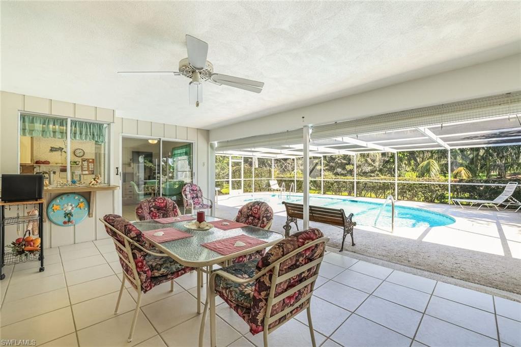 466 Golfview DR