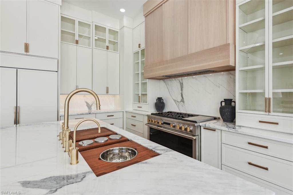 453 Parkhouse CT