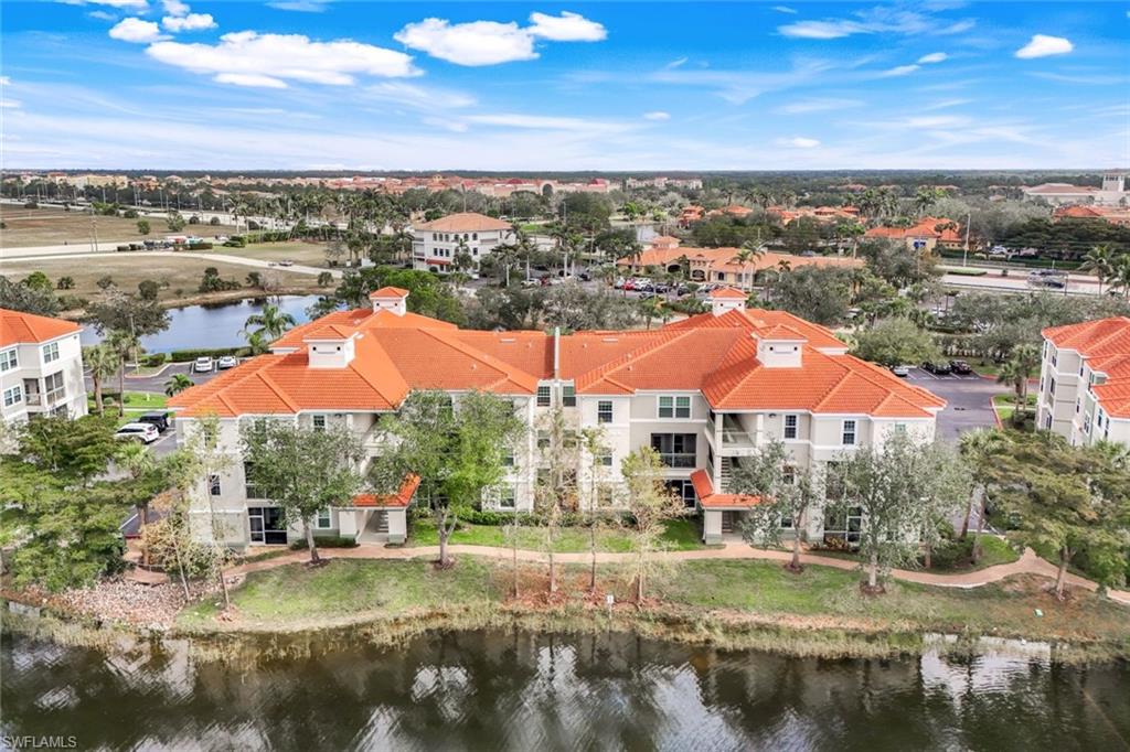 23520 Walden Center DR # 302