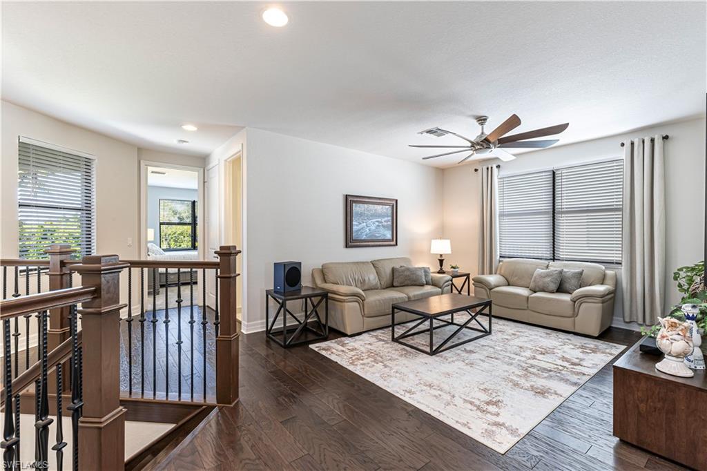 4538 Kensington CIR