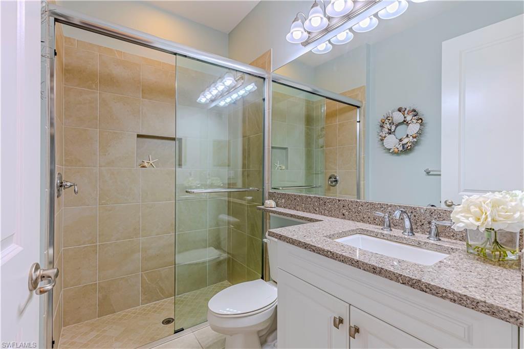 4538 Kensington CIR