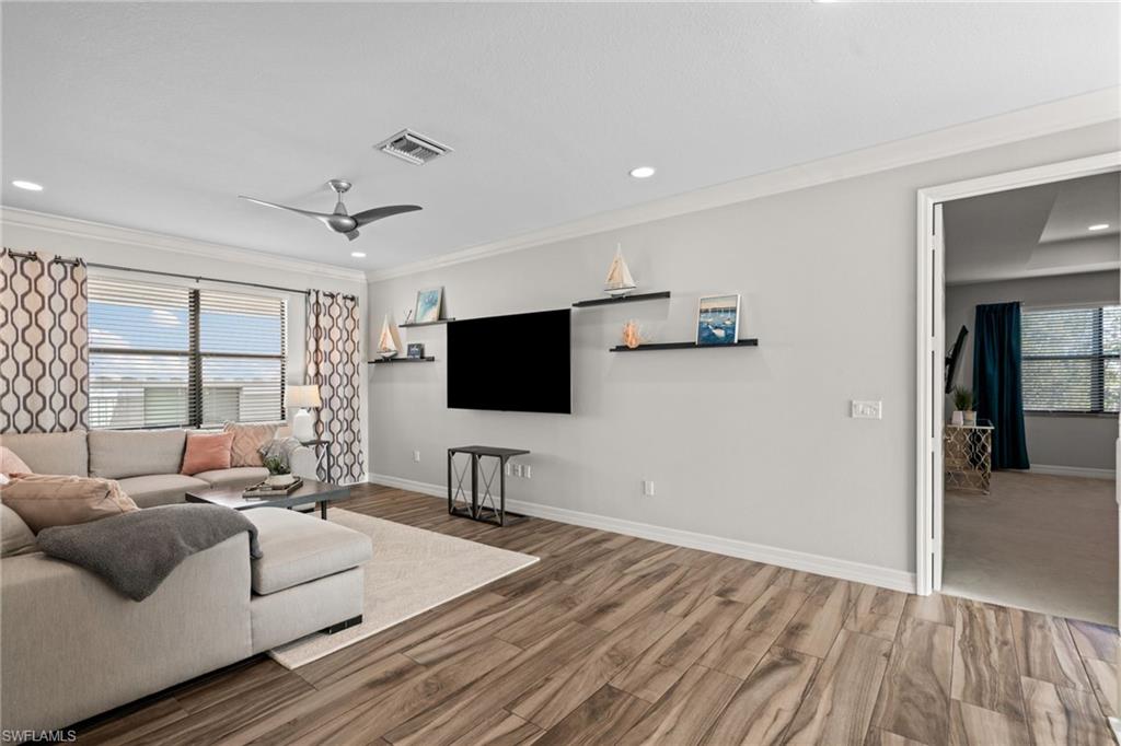 4205 Amelia WAY