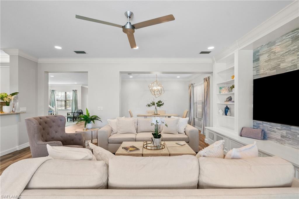 4205 Amelia WAY
