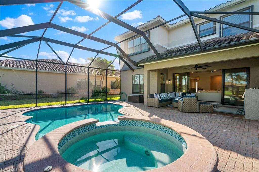 4205 Amelia WAY