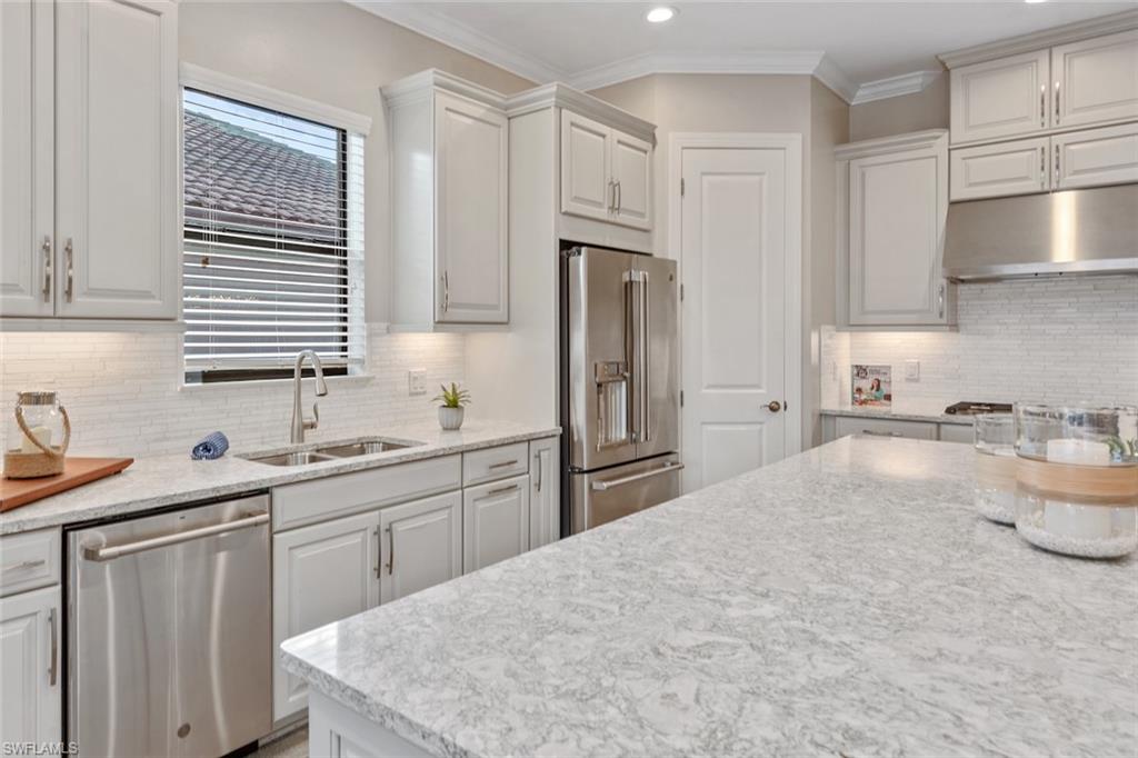 9311 Terresina DR