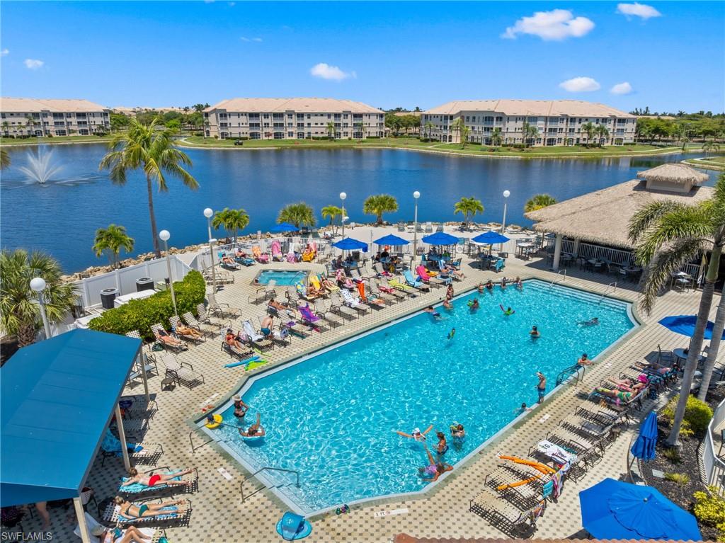 9211 Bayberry BEND 102