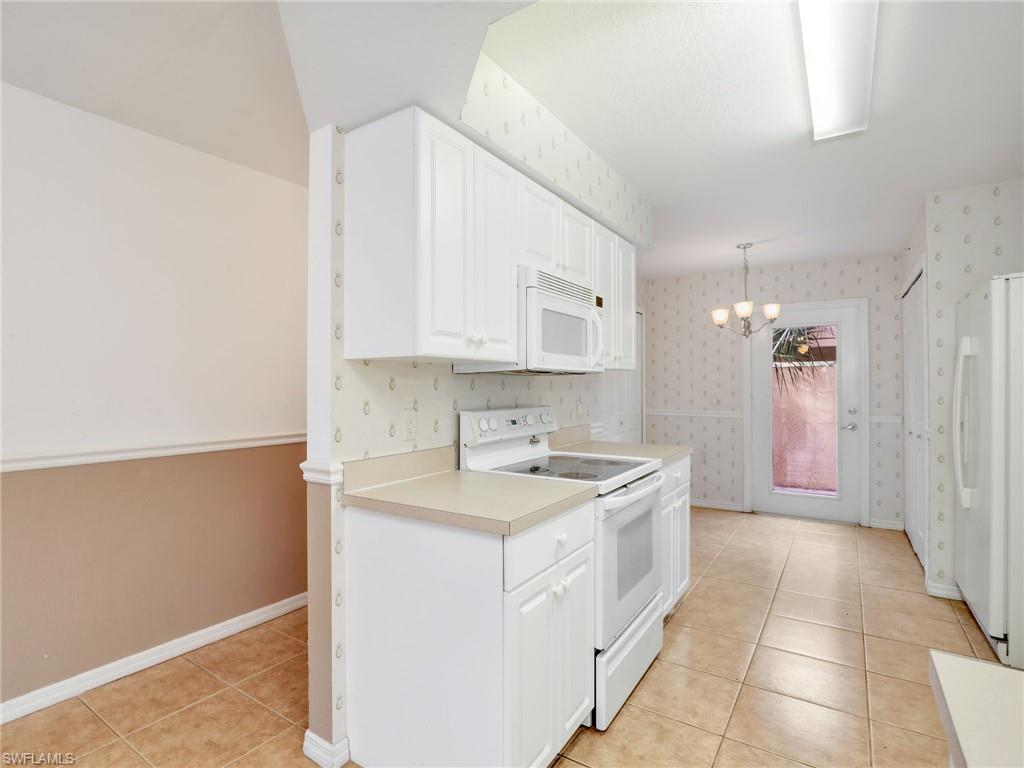 9700 Rosewood Pointe CT # 101
