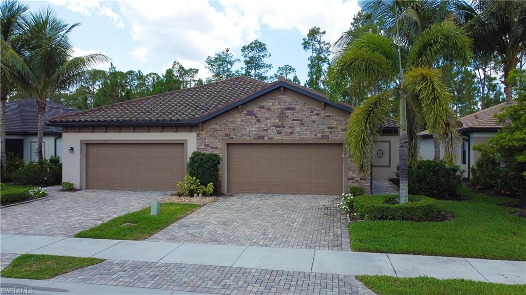9076 Glenforest DR