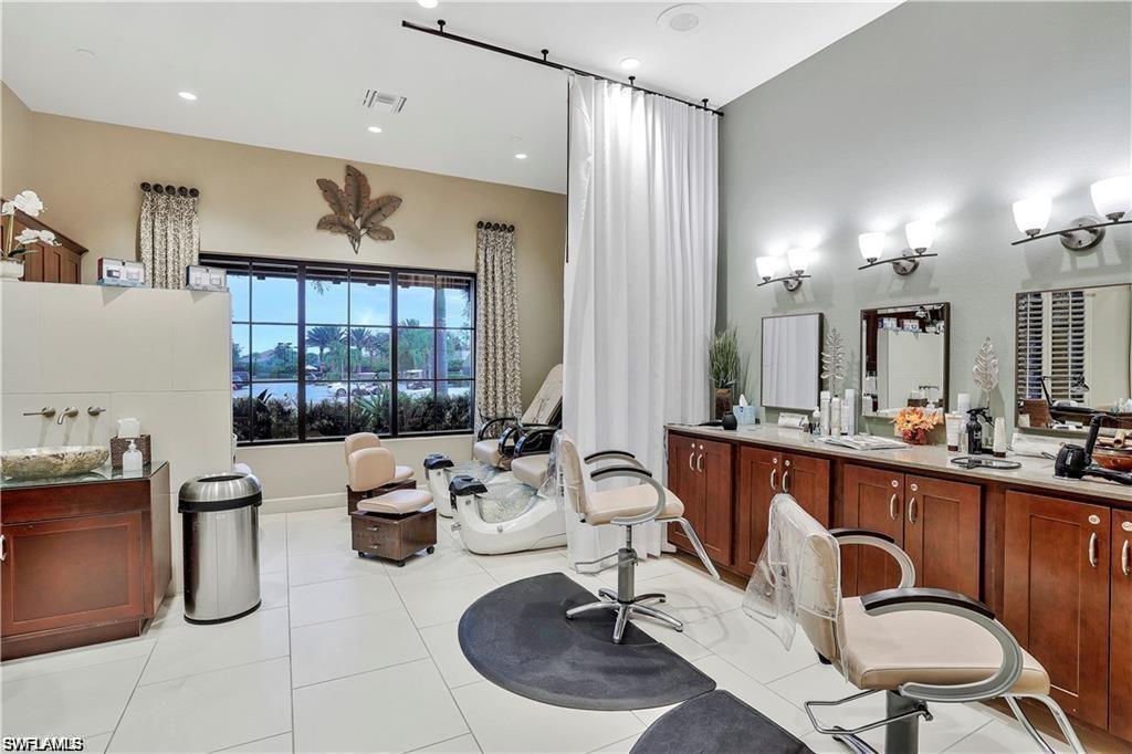 8888 Savona CT