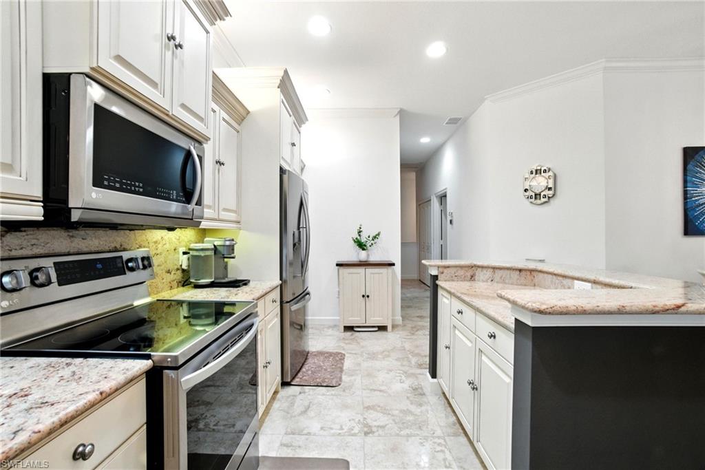 8565 Via Garibaldi CIR # 204