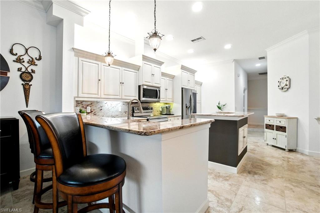 8565 Via Garibaldi CIR # 204